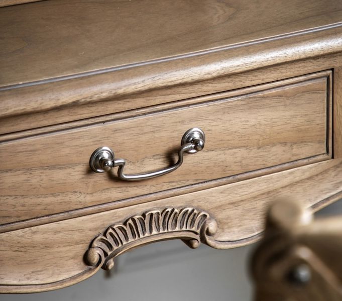 Chic Dressing Table